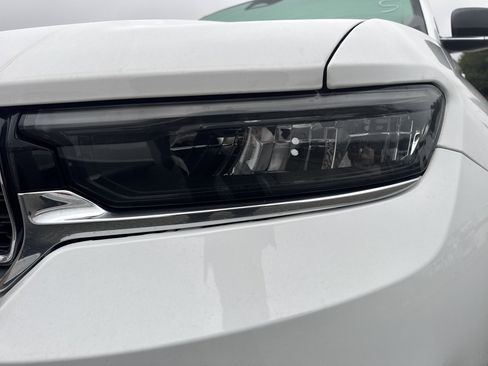 Used 2023 Jeep Grand Cherokee 4WD 4xe image 6