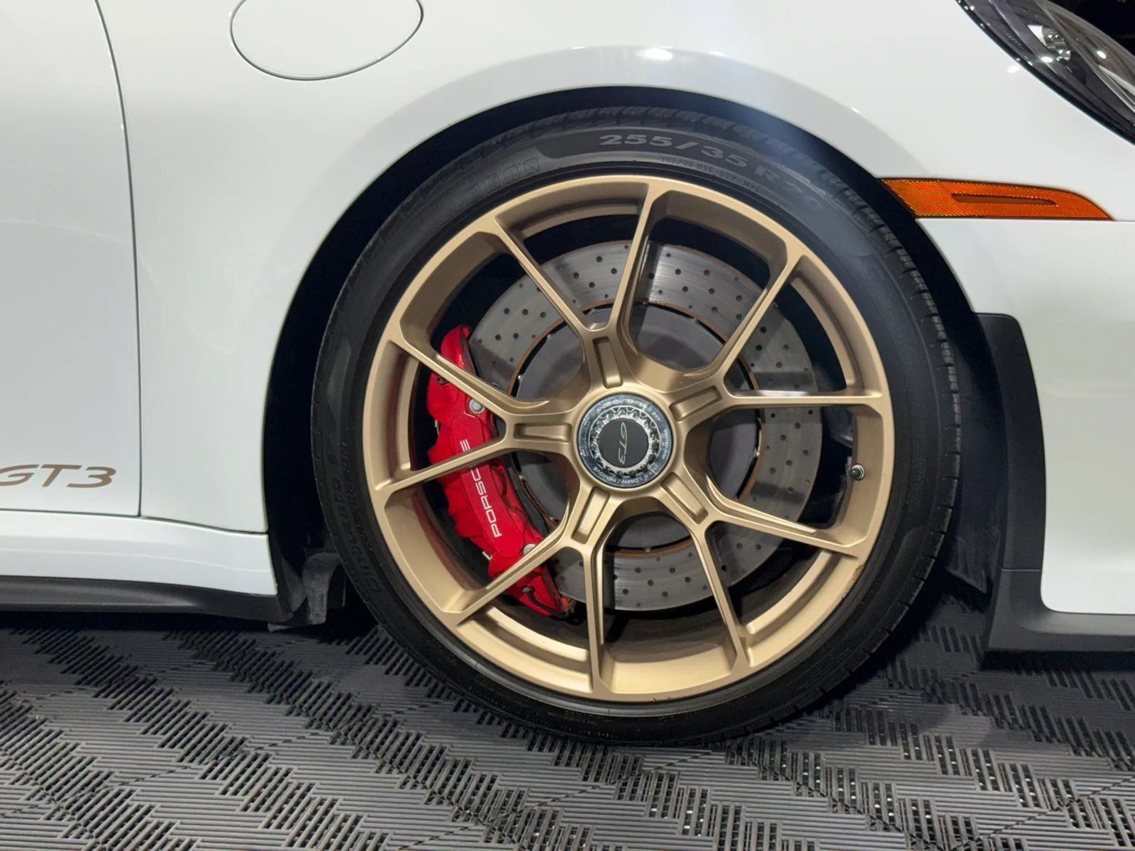 Used 2023 Porsche 911 GT3 RWD image 19