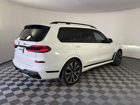 Certified 2024 BMW X7 M60i w/ Executive Package AWD/4WD image 9