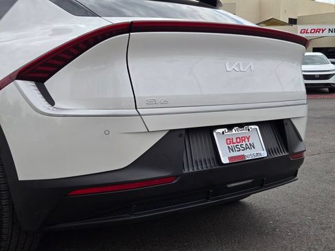 Used 2024 Kia EV6 Light RWD image 6