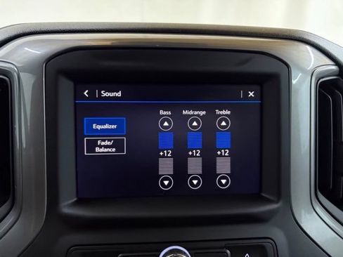 Used 2023 Chevrolet Silverado 1500 Custom AWD/4WD image 38