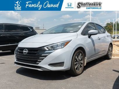 Used 2025 Nissan Versa SV w/ Trunk Package