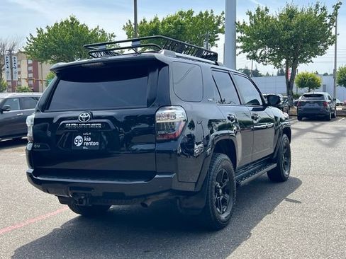 Used 2019 Toyota 4Runner SR5 Premium AWD/4WD image 9