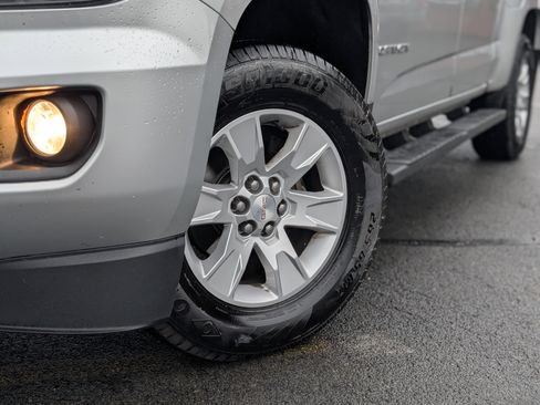 Used 2018 GMC Canyon SLE w/ SLE Convenience Package image 6