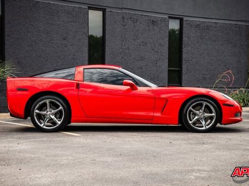 Used 2013 Chevrolet Corvette Coupe w/ 3LT Preferred Equipment Group RWD image 12