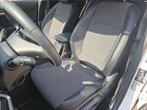 Used 2024 Kia Seltos S AWD/4WD image 24