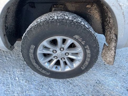 Used 2016 RAM 1500 Laramie w/ Convenience Group image 6