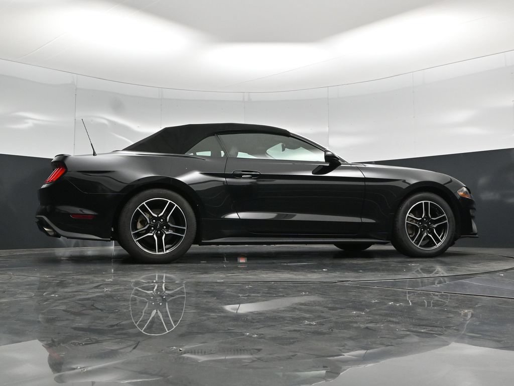 Used 2022 Ford Mustang Premium RWD image 53