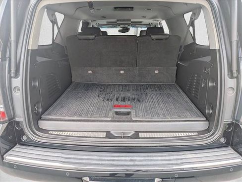 Used 2017 GMC Yukon XL Denali w/ Open Road Package AWD/4WD image 6