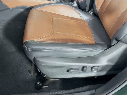 Used 2023 Subaru Forester Touring image 23