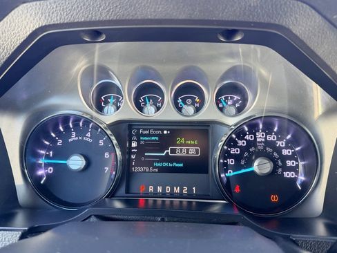 Used 2014 Ford F250 Lariat w/ Chrome Package image 26