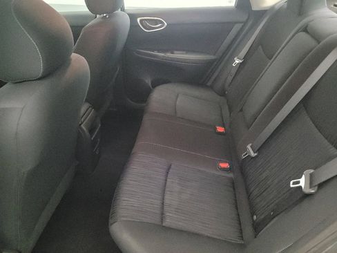 Used 2019 Nissan Sentra SV w/ Special Edition Package image 18