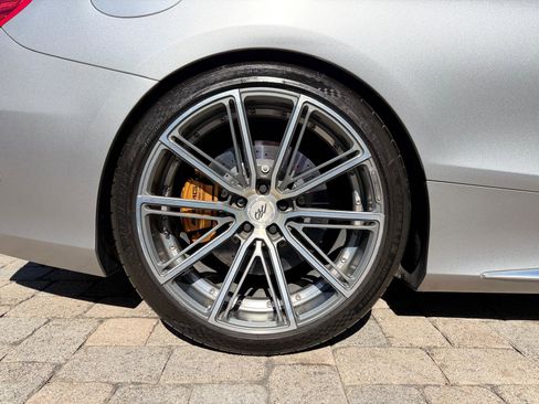 Used 2015 Mercedes-Benz S 63 AMG 4MATIC Coupe image 26