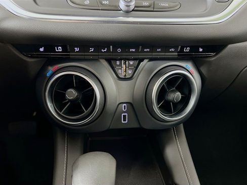 Certified 2024 Chevrolet Blazer LT w/ LPO, Floor Liner Package image 13