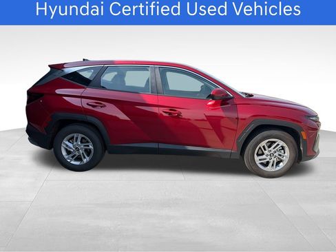 Certified 2026 Hyundai Tucson SE FWD image 7