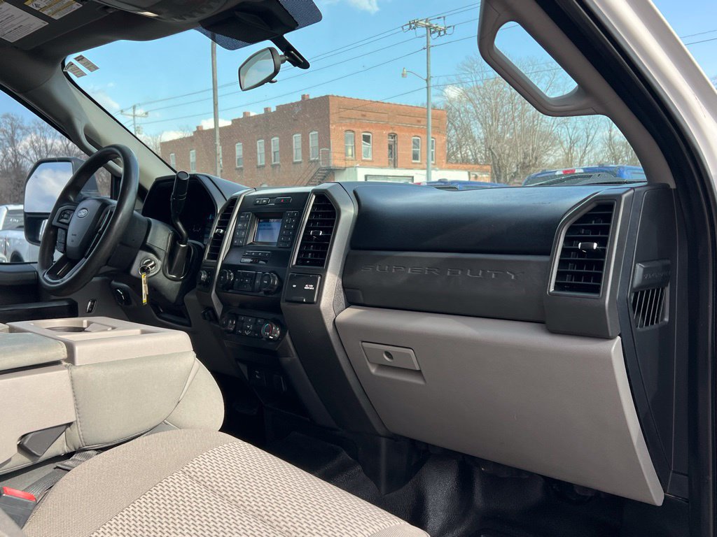 Used 2020 Ford F350 XL w/ Power Equipment Group AWD/4WD image 20