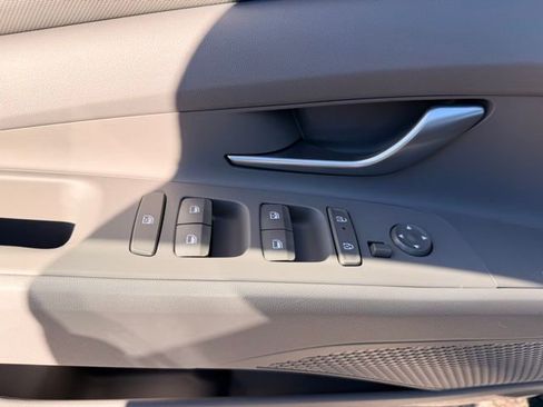 New 2026 Hyundai Elantra Sport FWD image 11
