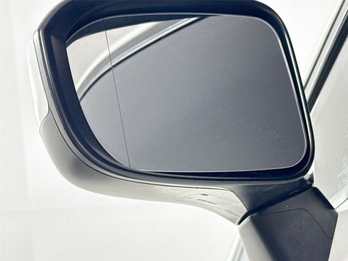 Used 2015 Honda Civic SE image 5