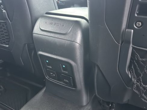 Used 2022 Ford Bronco Black Diamond AWD/4WD image 28