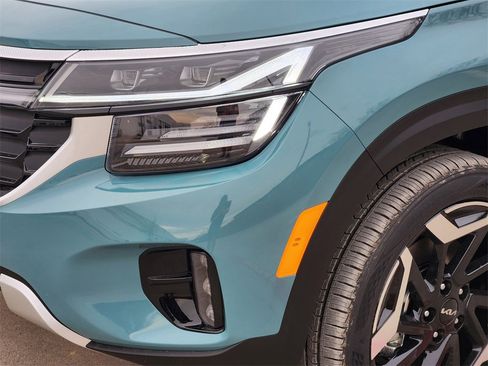 New 2026 Kia Seltos SX image 6