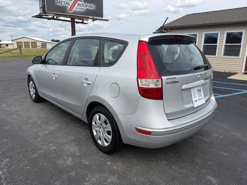 Used 2010 Hyundai Elantra GLS FWD image 7