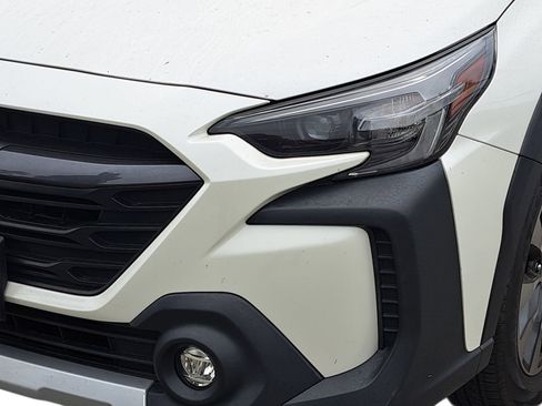 Certified 2023 Subaru Outback Limited AWD/4WD image 9