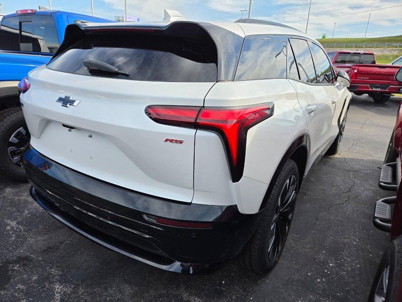 Used 2024 Chevrolet Blazer EV RS RWD image 6
