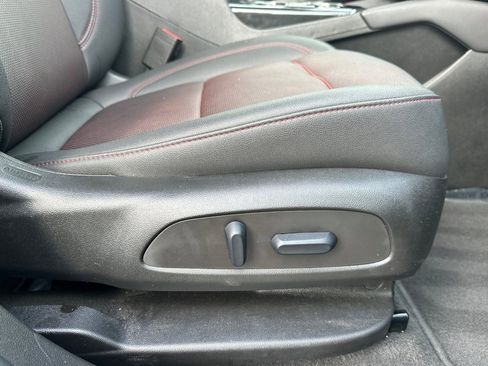 Used 2025 Chevrolet Blazer RS image 24