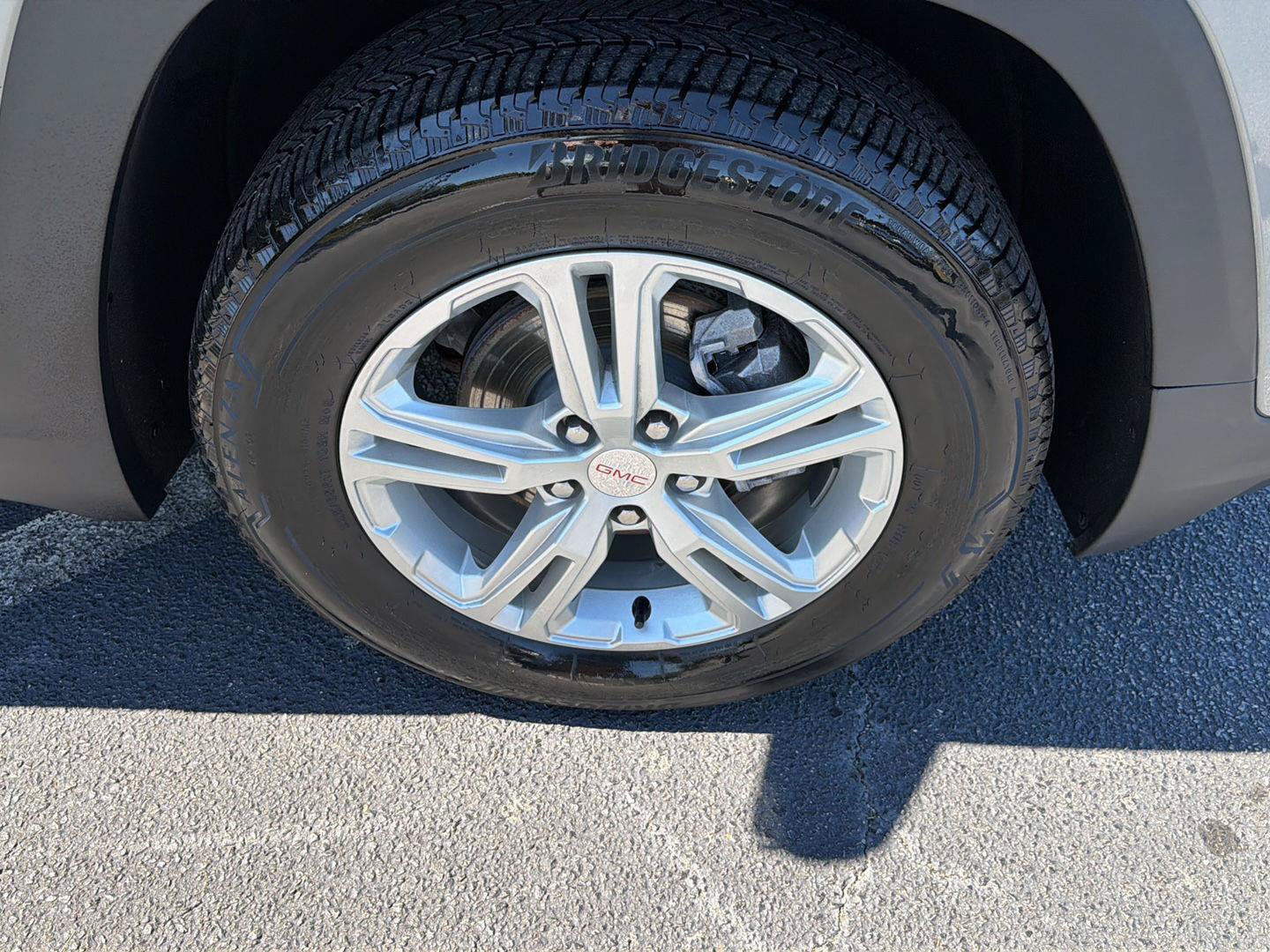 Used 2024 GMC Terrain SLE w/ Driver Convenience Package AWD/4WD image 38