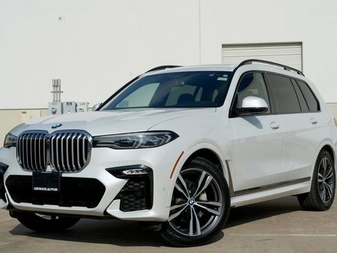 Used 2019 BMW X7 xDrive40i w/ Premium Package AWD/4WD image 2