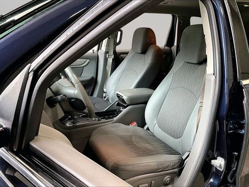 Used 2017 Chevrolet Traverse LT AWD/4WD image 21
