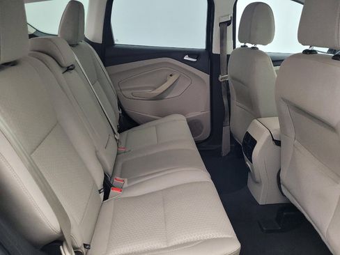 Used 2017 Ford Escape SE image 19