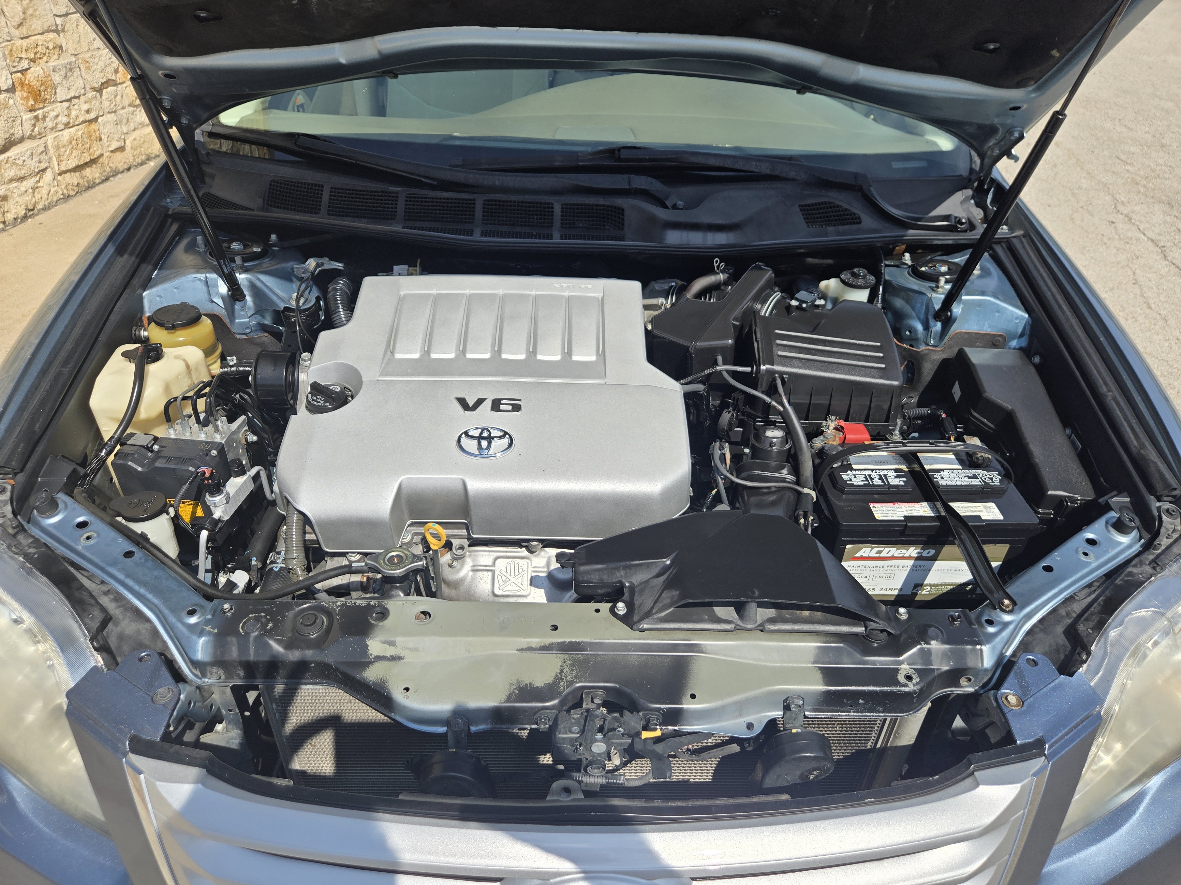 Used 2009 Toyota Avalon XL FWD image 15