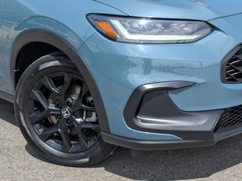 Used 2025 Honda HR-V Sport image 10