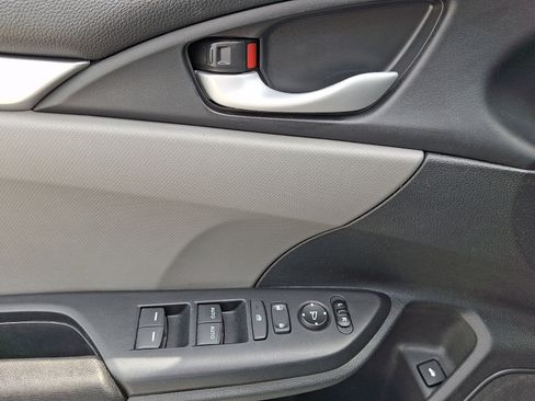 Used 2019 Honda Civic LX image 12