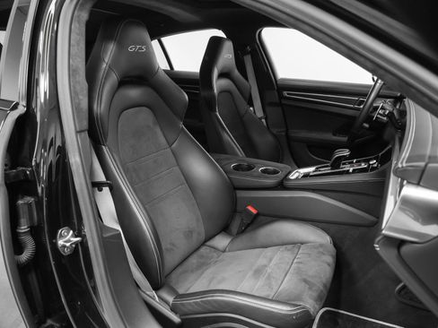 Certified 2023 Porsche Panamera GTS AWD/4WD image 24