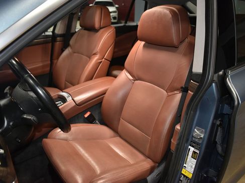 Used 2011 BMW 535i xDrive image 3