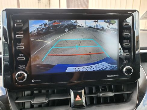 Used 2021 Toyota Corolla LE FWD image 36