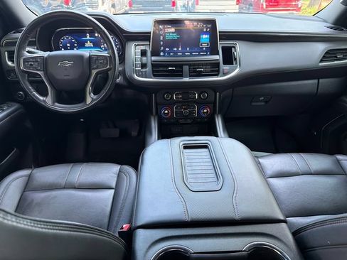 Used 2022 Chevrolet Tahoe RST w/ Luxury Package RWD image 23