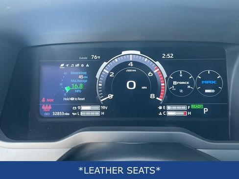 Used 2023 Toyota Tundra Limited AWD/4WD image 10