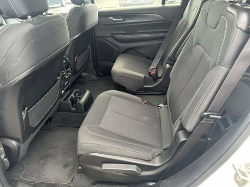 Used 2023 Jeep Grand Cherokee L Laredo w/ Luxury Tech Group I AWD/4WD image 12