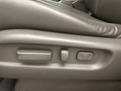 Used 2017 Honda Odyssey EX-L image 19