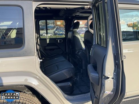 Used 2022 Jeep Wrangler Unlimited Sahara w/ Cold Weather Group image 46
