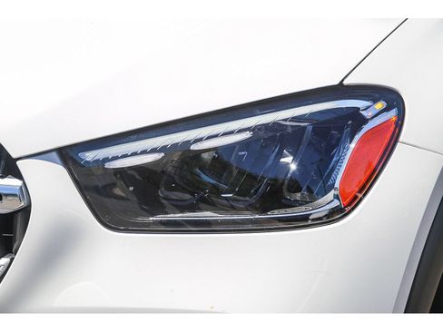 Used 2024 Mercedes-Benz GLE 350 4MATIC image 7