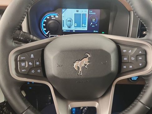 New 2024 Ford Bronco Outer Banks image 13