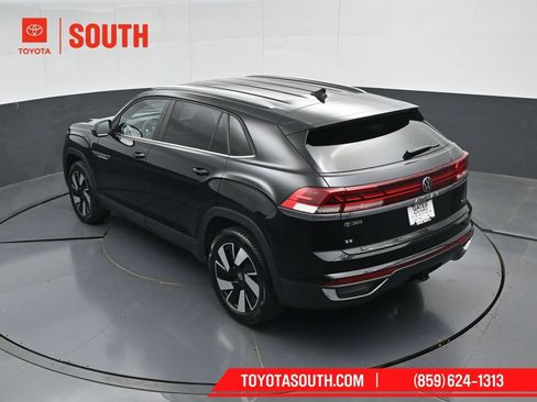 Used 2026 Volkswagen Atlas Cross Sport SE AWD/4WD image 54