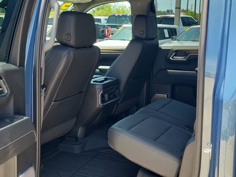 Used 2025 GMC Sierra 1500 Denali AWD/4WD image 13
