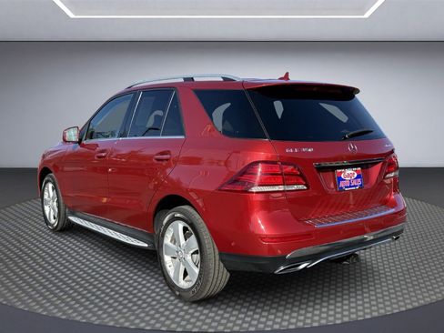 Used 2017 Mercedes-Benz GLE 350 4MATIC image 4
