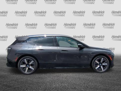 Used 2023 BMW iX xDrive50 w/ Premium Package AWD/4WD image 11