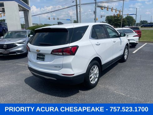 Used 2024 Chevrolet Equinox LT AWD/4WD image 5
